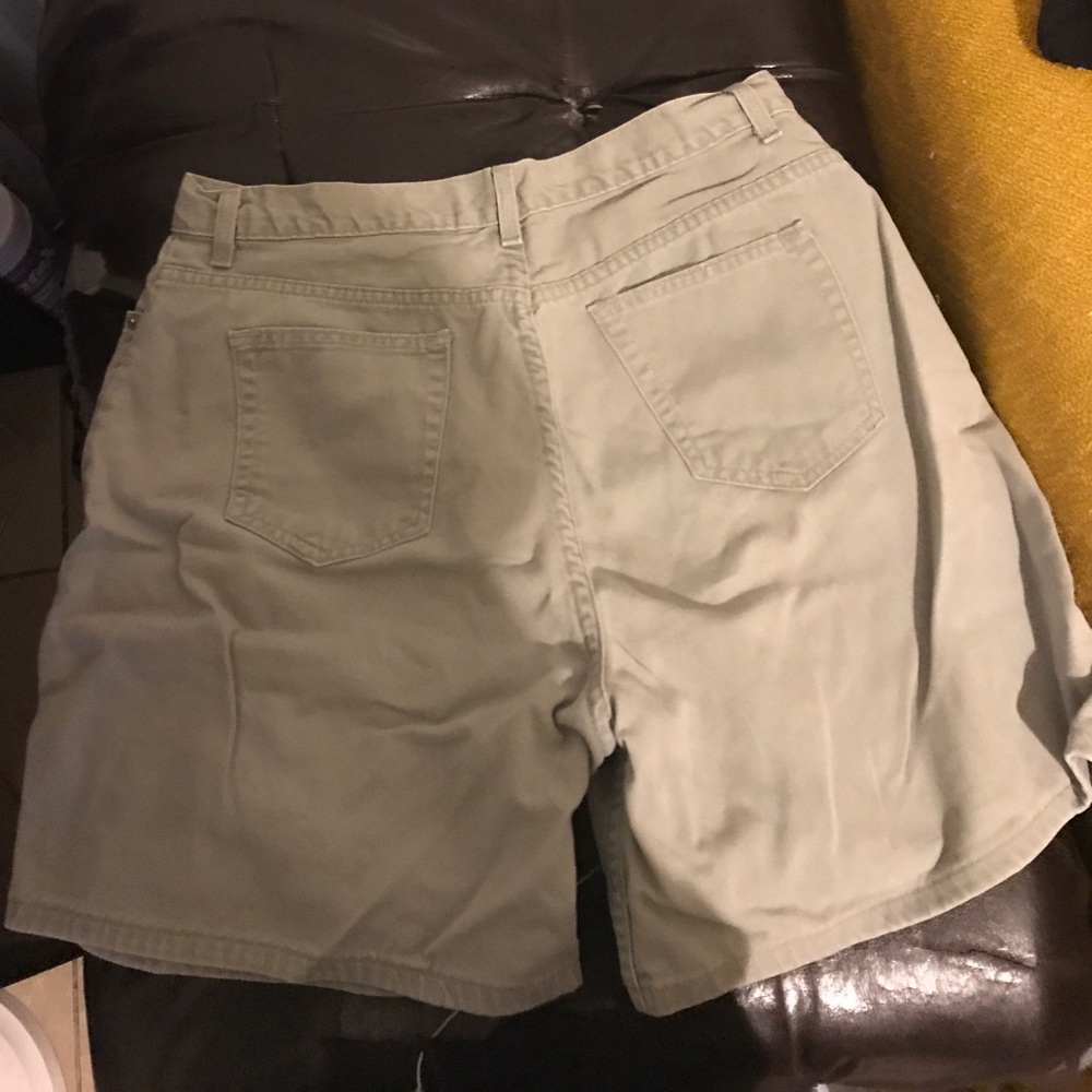 Grayish size 16 shorts